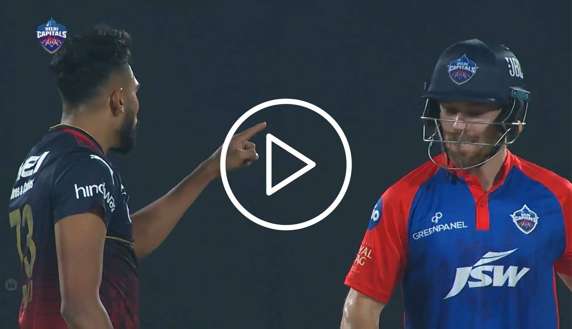 [Watch] Mohd Siraj Fights With Salt and Warner in DC-RCB Game